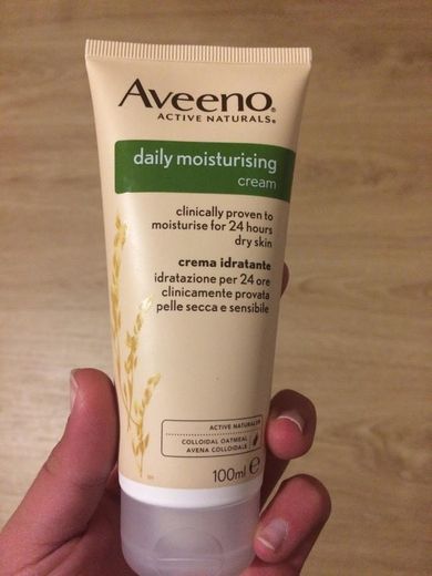 Aveeno Daily Moisturising Cream