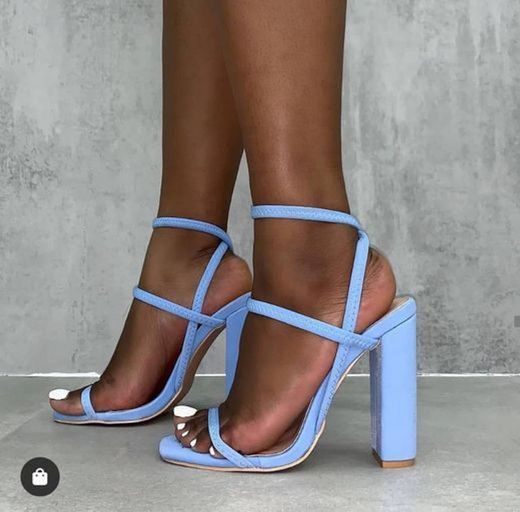 Sandálias azuis 