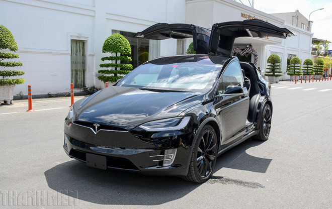 Product Tesla Model X