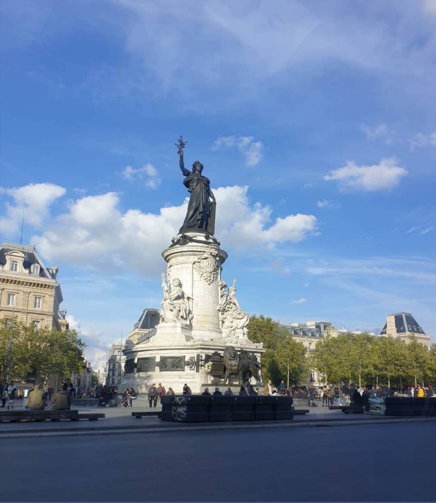 Place La République