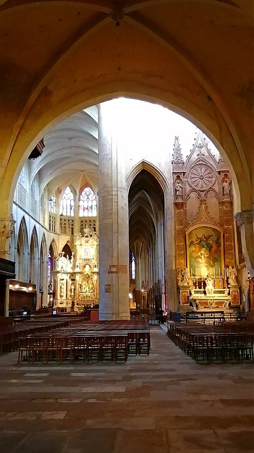 Place Catedral de Saint Etienne de Toulouse