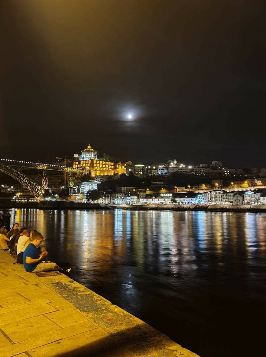 Lugar Oporto