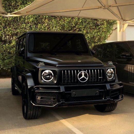 Social Mercedes AMG G63