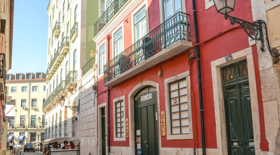 Places Bairro Alto Suites