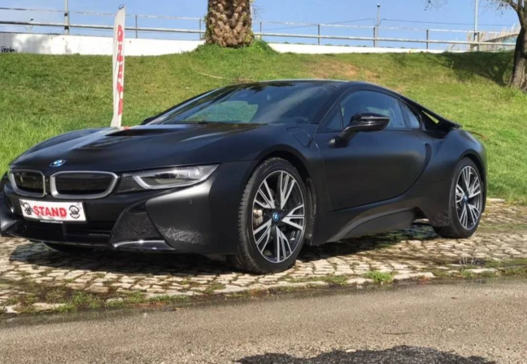 Moda BMW i8