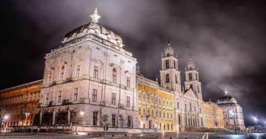 Lugar Mafra National Palace