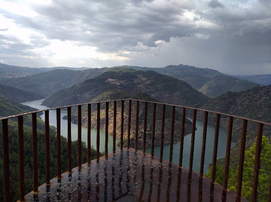 Place Miradouro Olhos do Tua