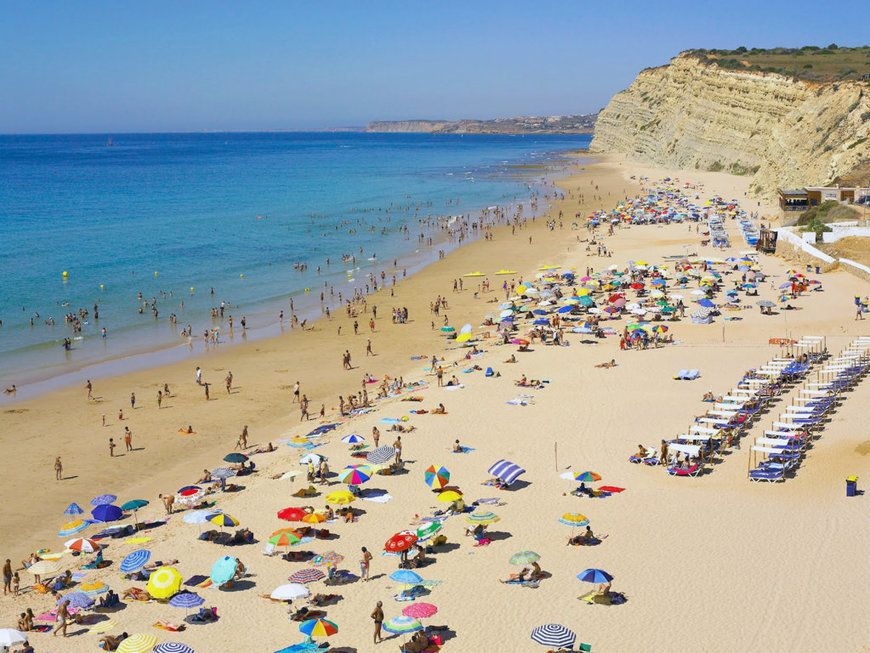 Place Praia de Porto de Mós