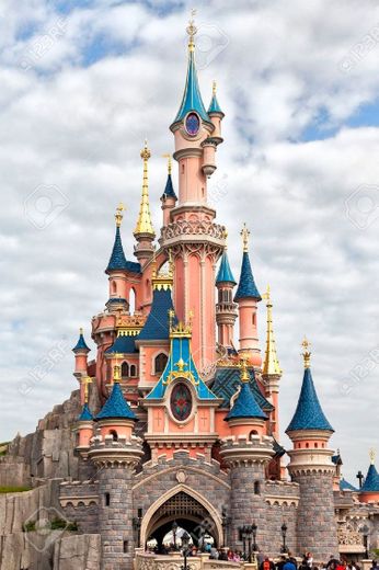 Sleeping Beauty Castle | Disneyland Paris