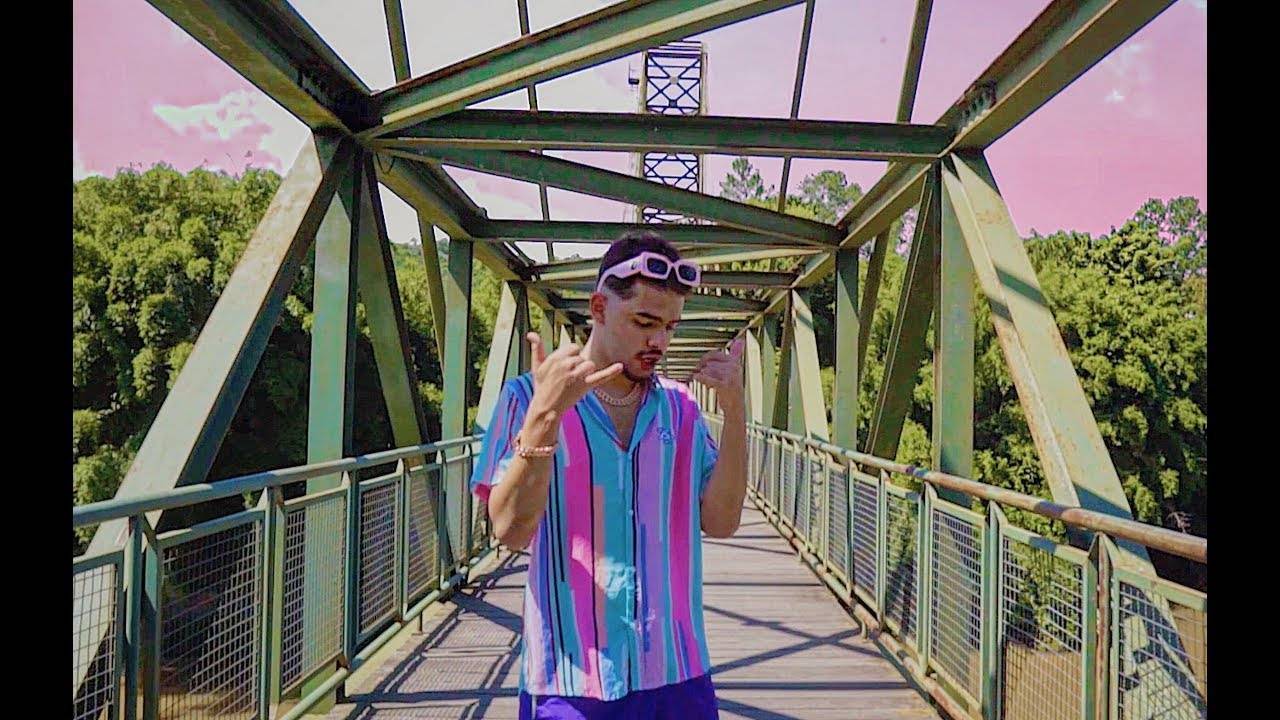 PEDRO SAMPAIO - Fica À Vontade [Official Music Video]