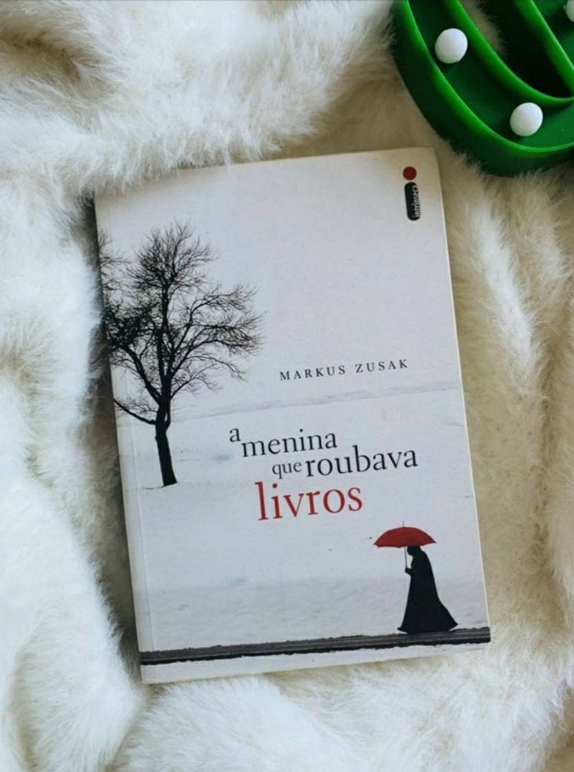 Moda Livro - A menina que roubava livros