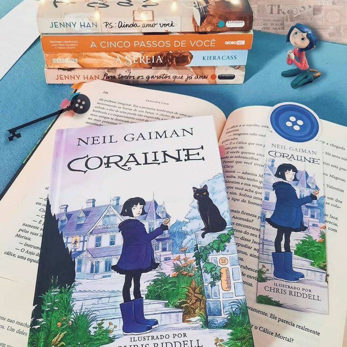 Fashion Livro - Coraline