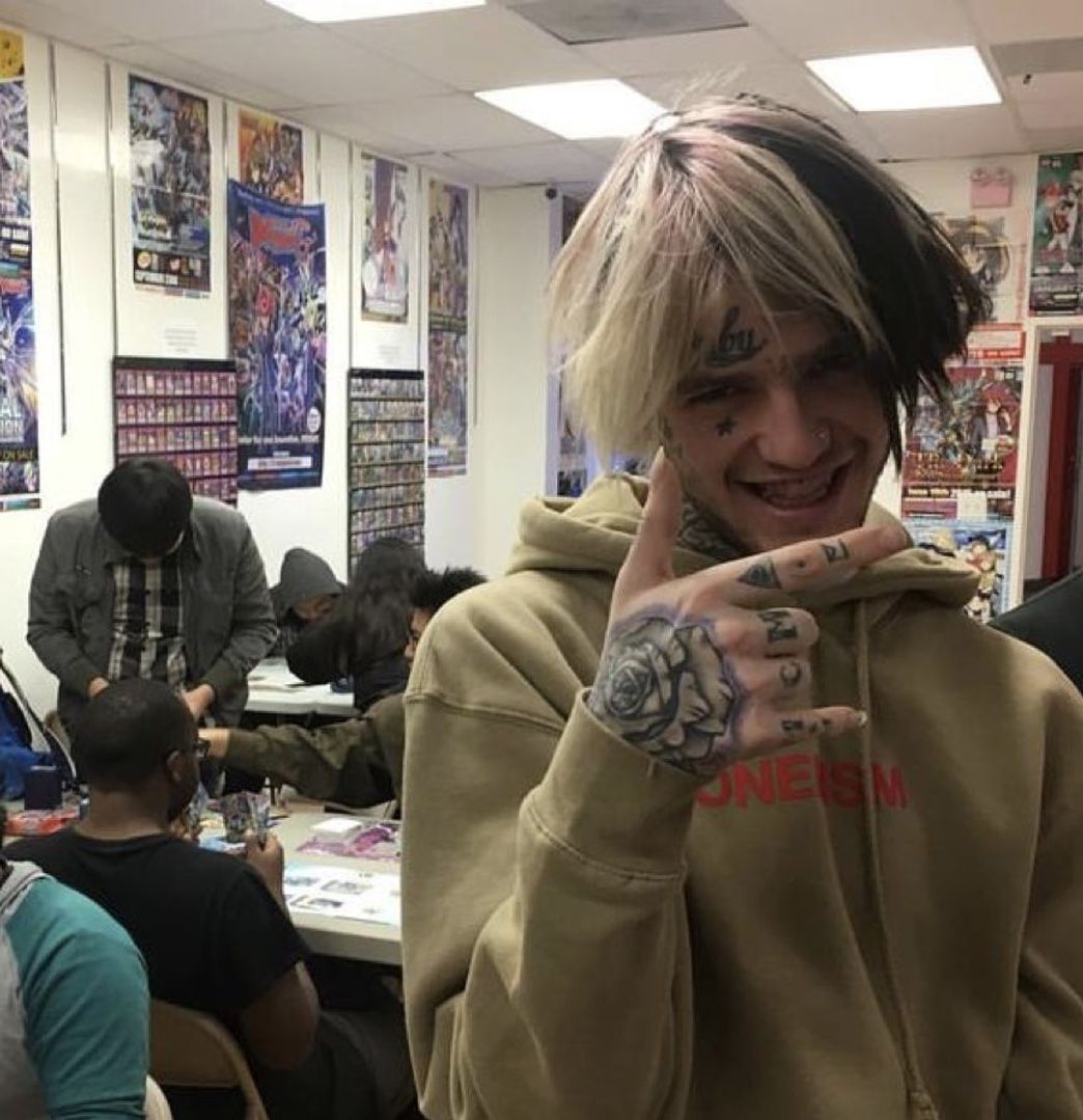 Moda Lil peep - High School