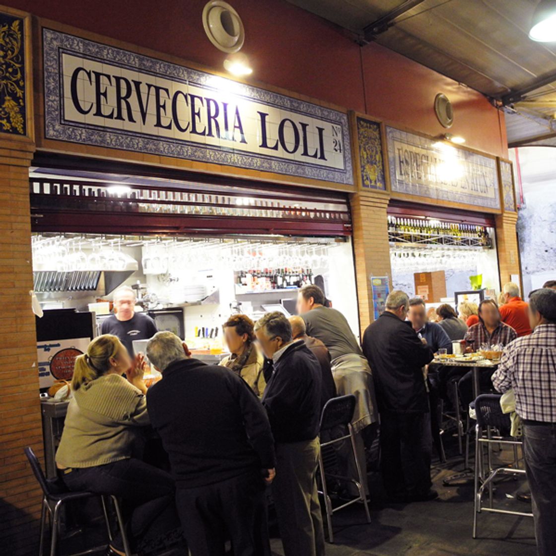 Restaurants Cerveceria loli. Mercado de triana