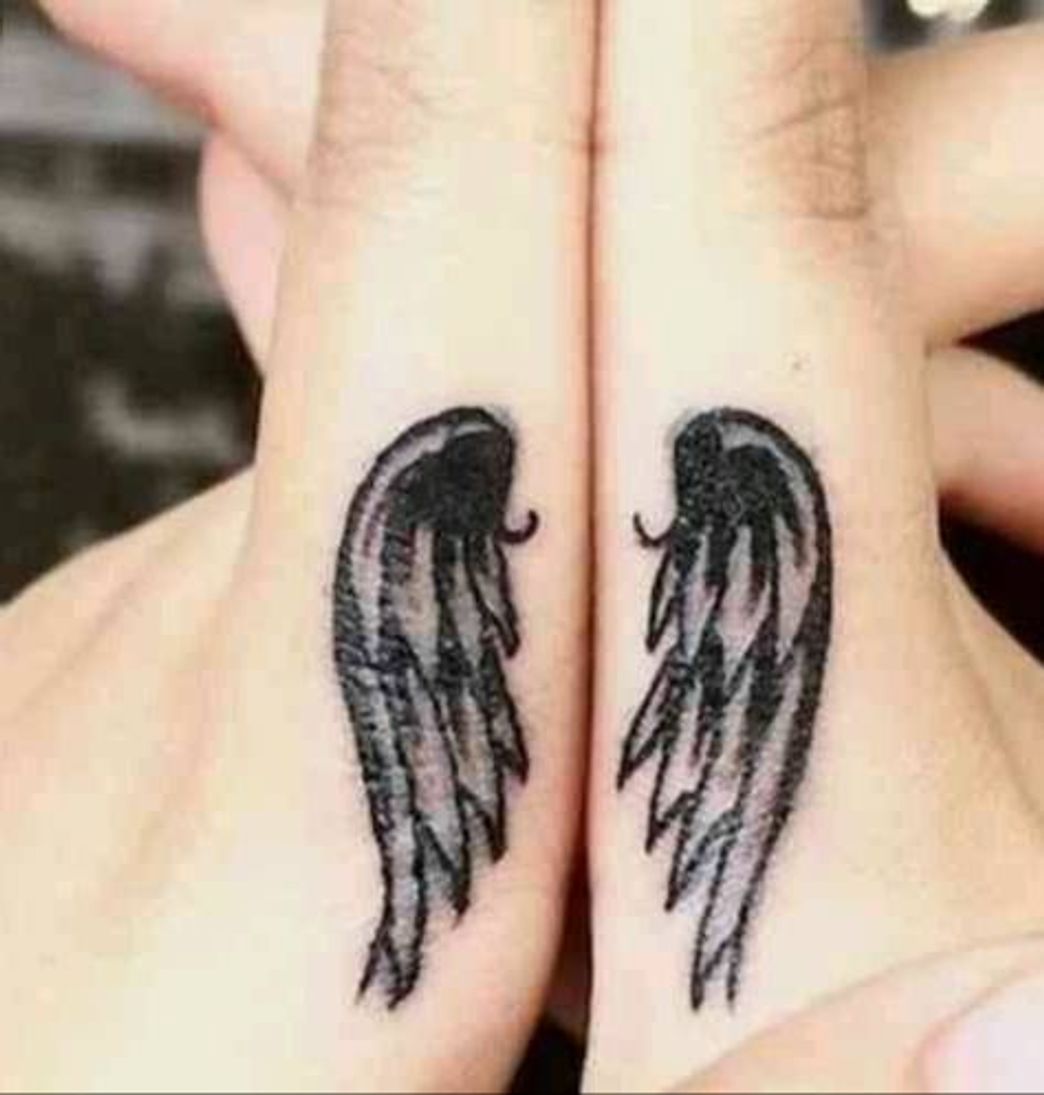 Moda tatuagem para casal: asas