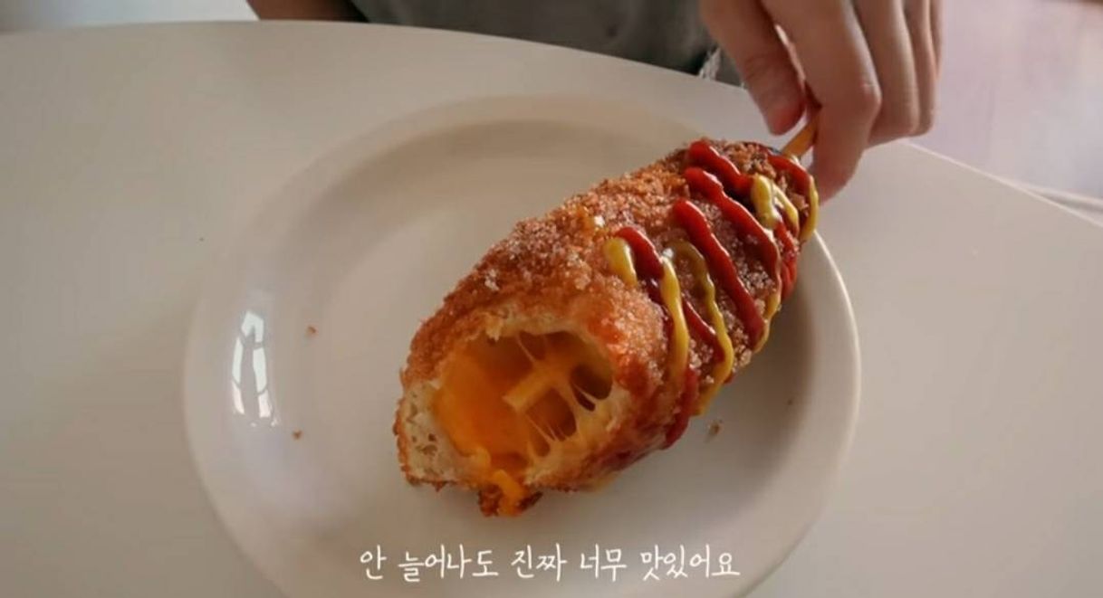 Moda 치즈 핫도그, Cheese corn dog recipe - YouTube