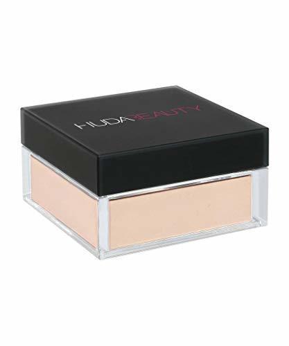 Social HUDA BEAUTY Easy Bake Loose Baking & Setting Powder Cupcake