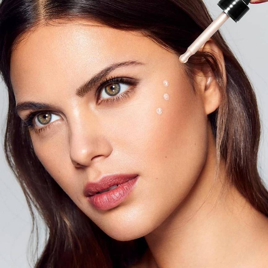 Social Makeup by Oriflame