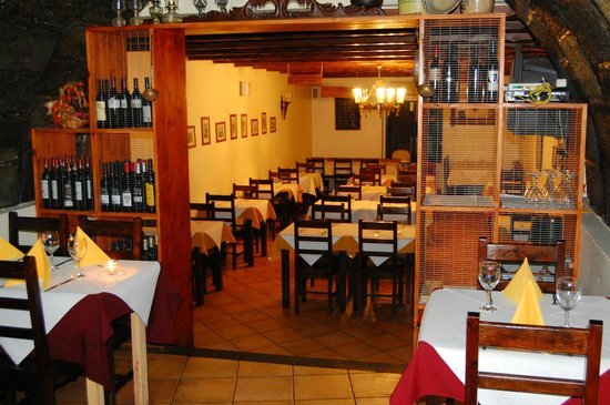 Restaurants Arco Da Velha