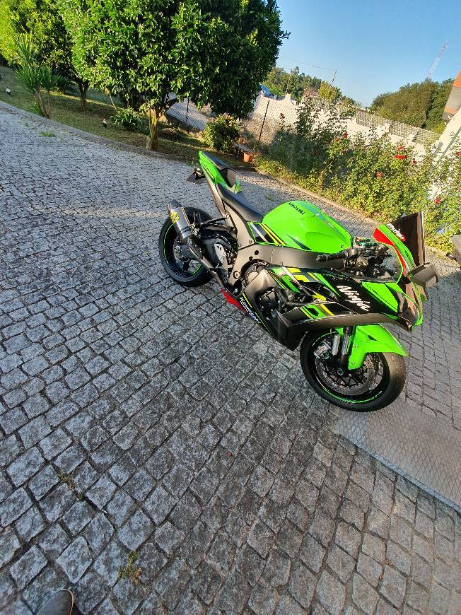 Moda Kawasaki ZX10R KRT 