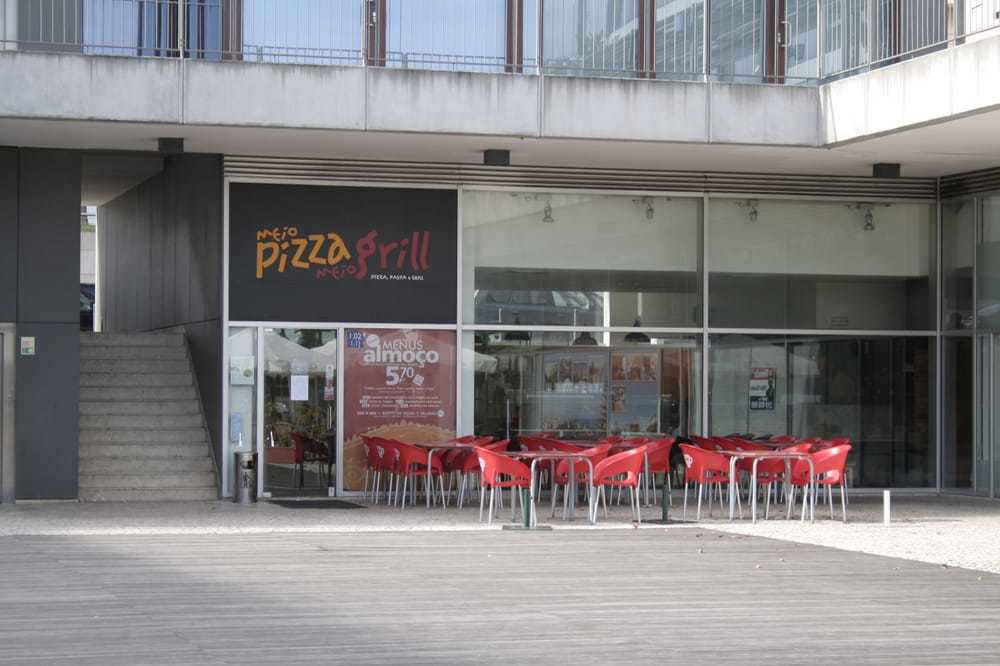 Restaurants Meio Pizza Meio Grill