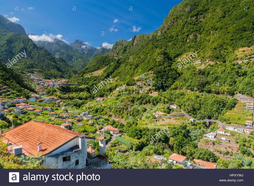 Lugar Fajã do Penedo