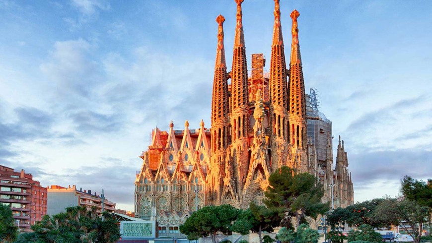 Lugar Basílica Sagrada Familia