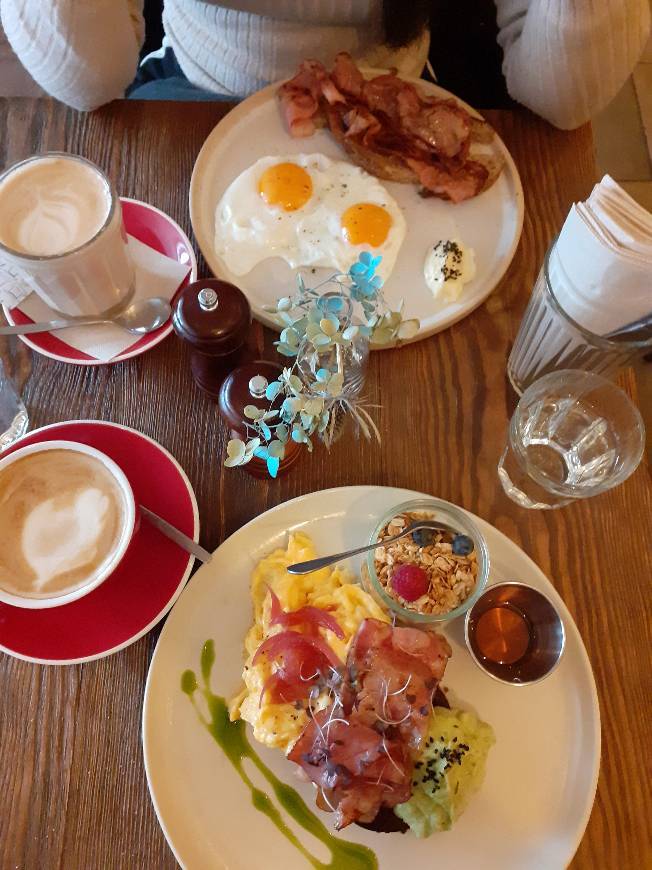 Restaurants Seagull Method cafe