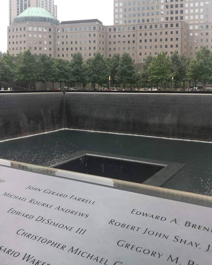 Lugar 9/11 Memorial