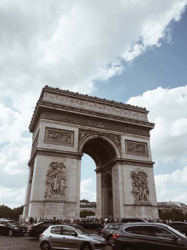 Place Charles de Gaulle - Étoile