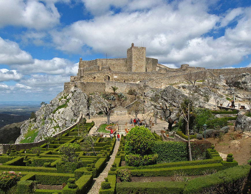 Fashion Castle of Óbidos - Wikipedia