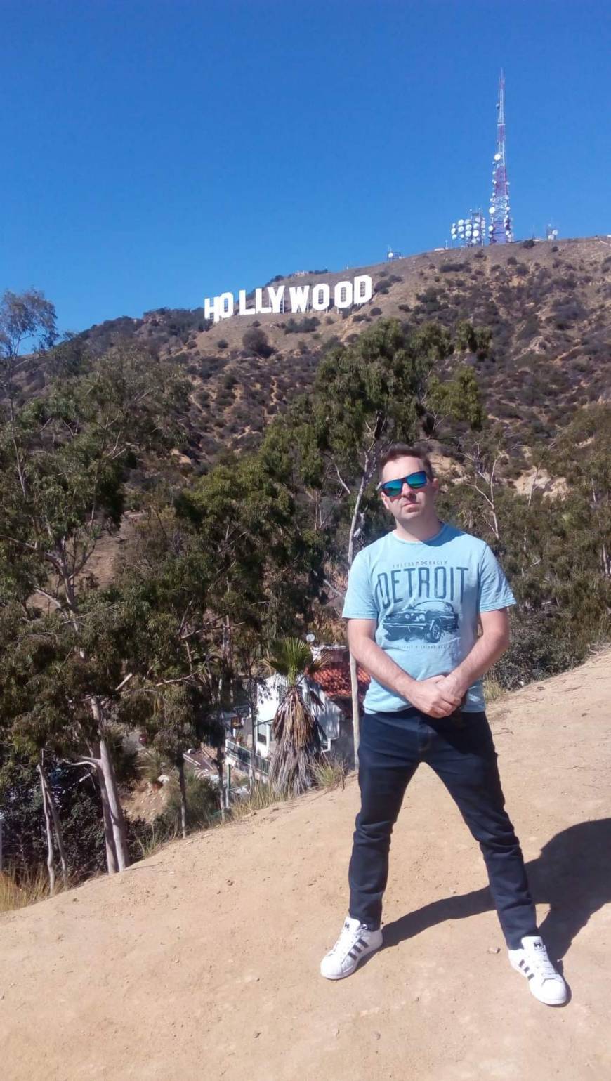 Place Hollywood Sign