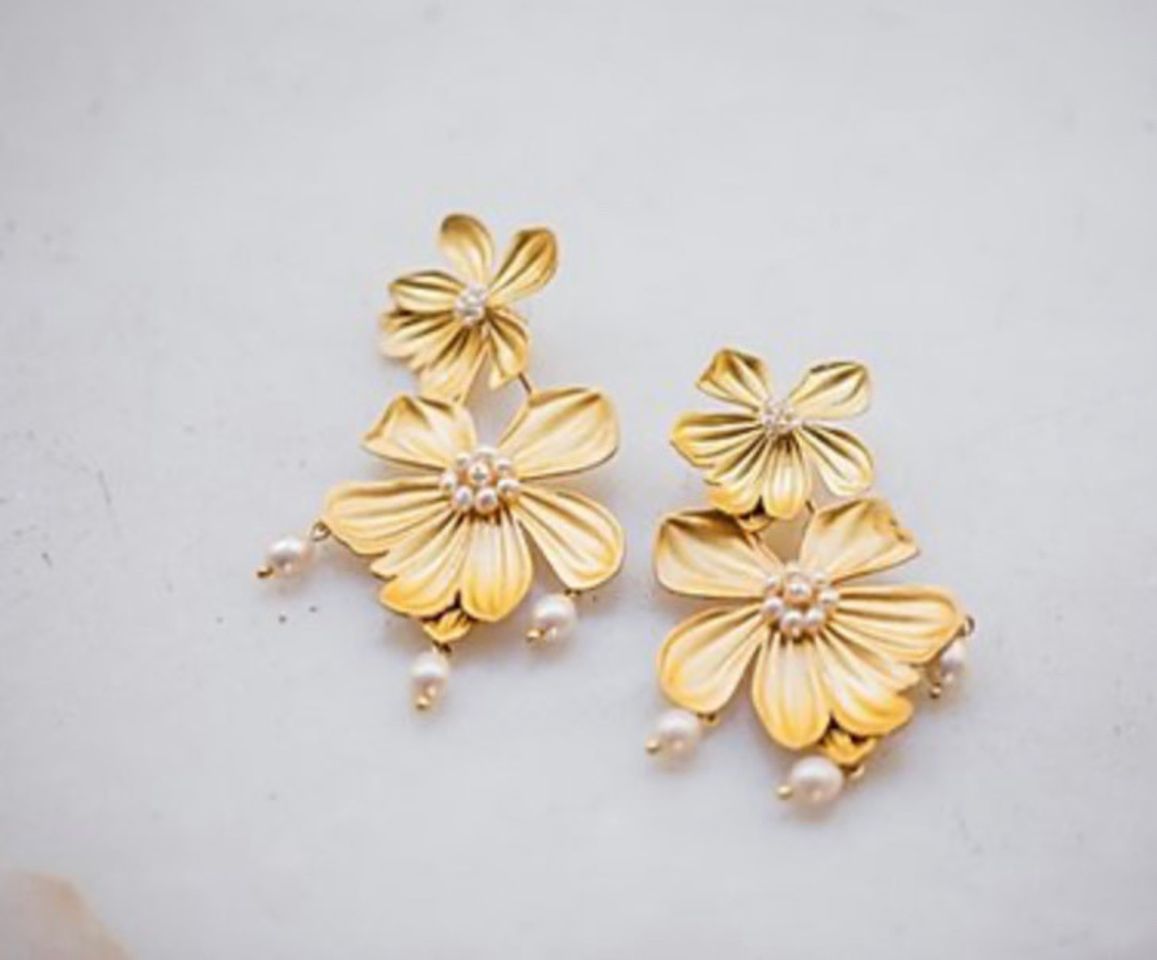 Social Brincos Alice Trewinnard & Cata Vassalo