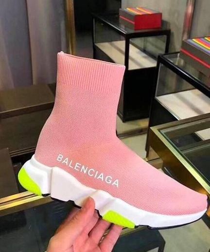 Pink Balenciaga ❣️