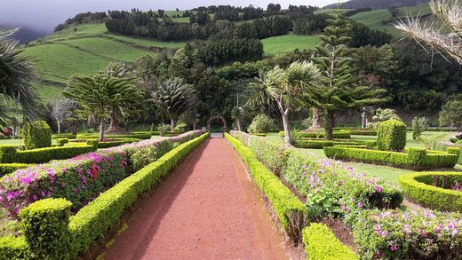 Ponta do Sossego Viewpoint and Garden