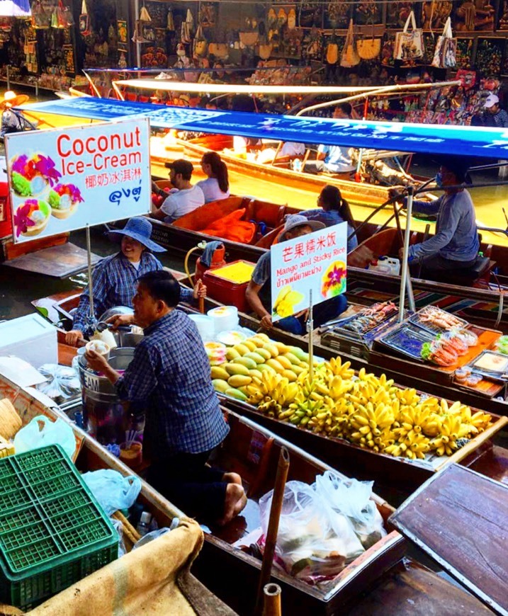 Lugar Floating Market Boarding Place