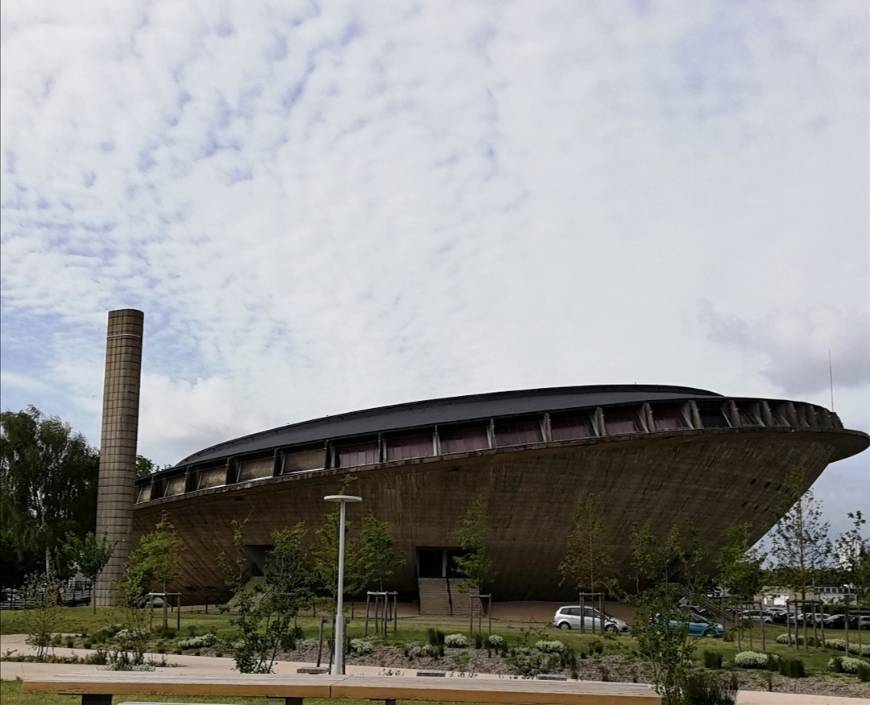 Lugar Salle La Soucoupe