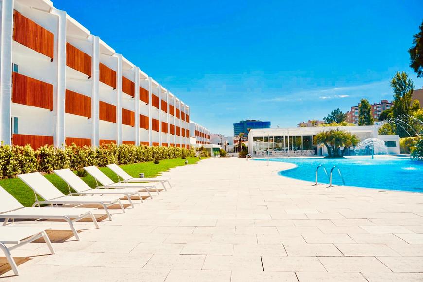Lugar Malibu Foz Hotel