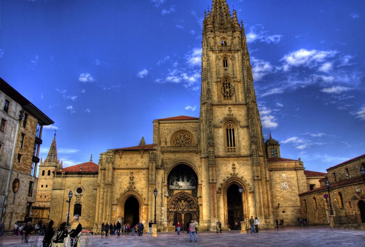 Lugar Catedral de Oviedo