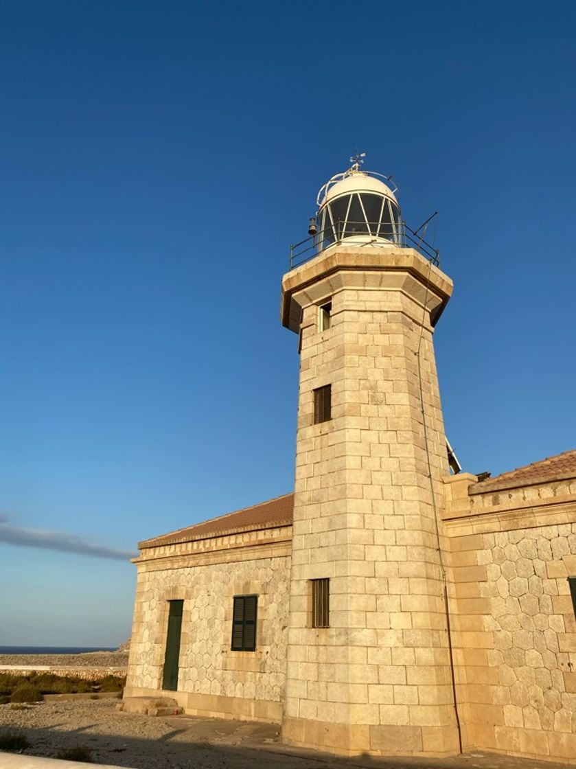 Place Faro Punta Nati