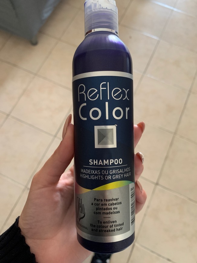 Product Shampoo Roxo