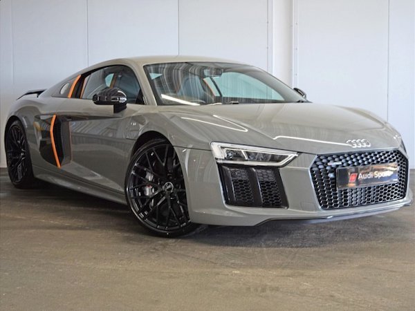 Fashion Audi R8