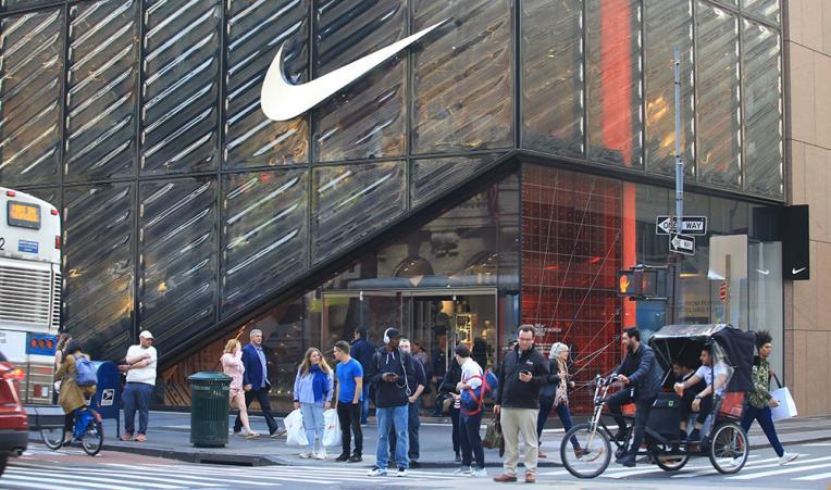 Place Nike NYC