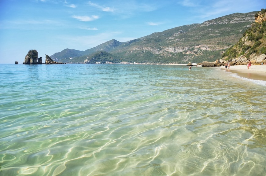 Place Praia dos Galapinhos