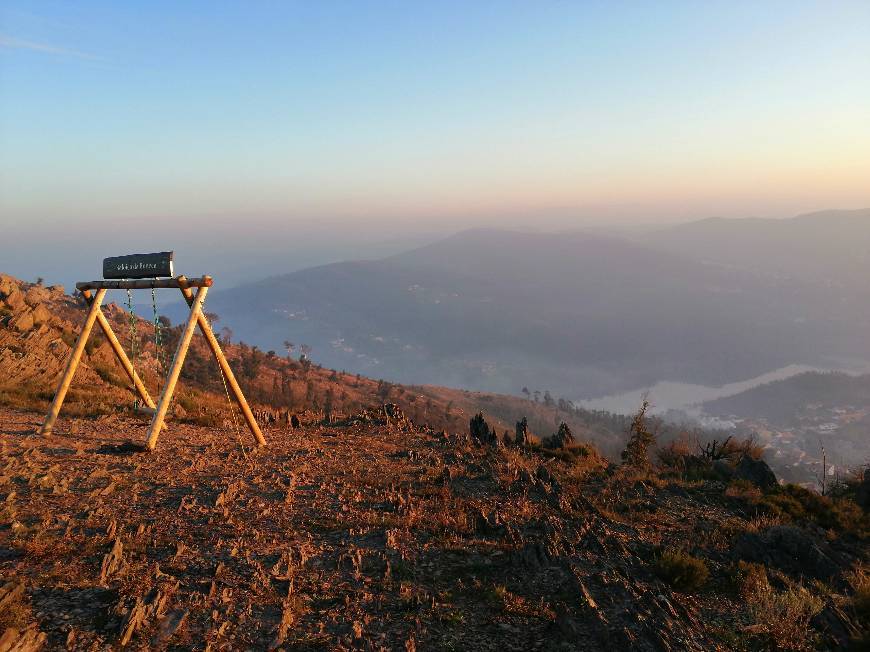 Lugar Baloiço da Serra da Boneca