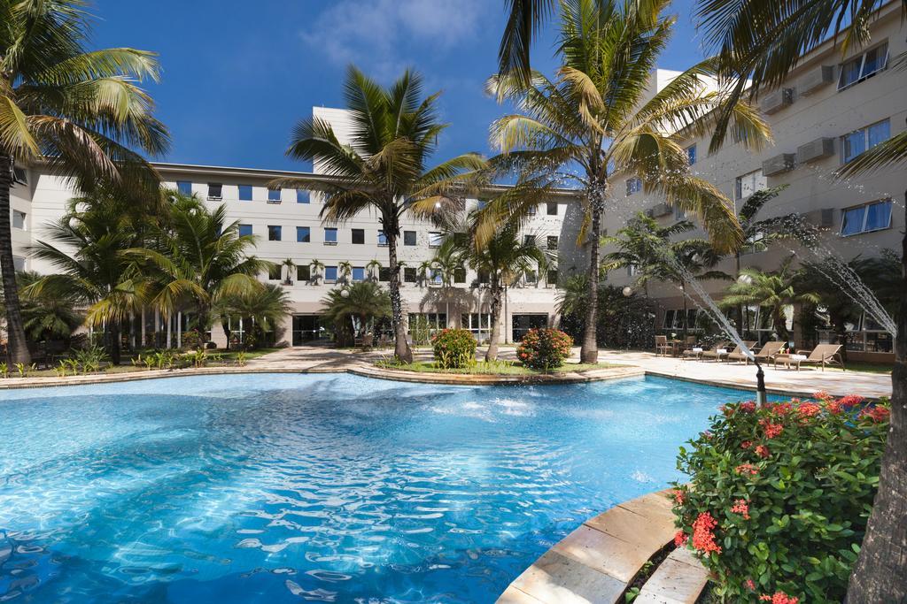 Place Comfort Suites Flamboyant