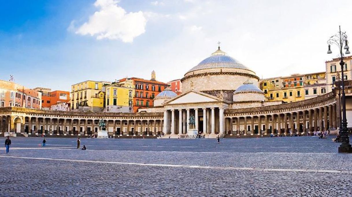 Place Piazza Plebiscito