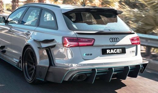 AUDI RS6 