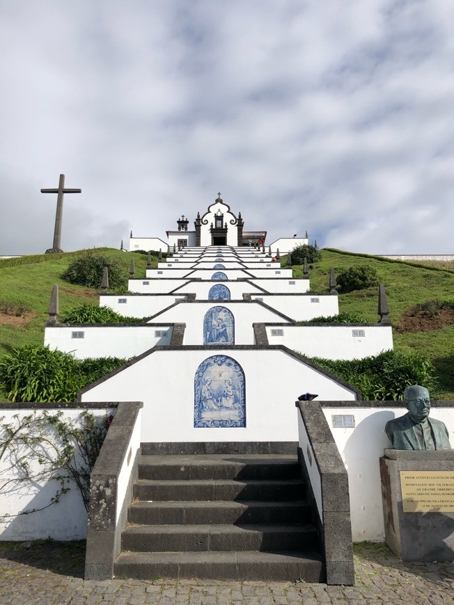 Place Our Lady of Peace Chapel