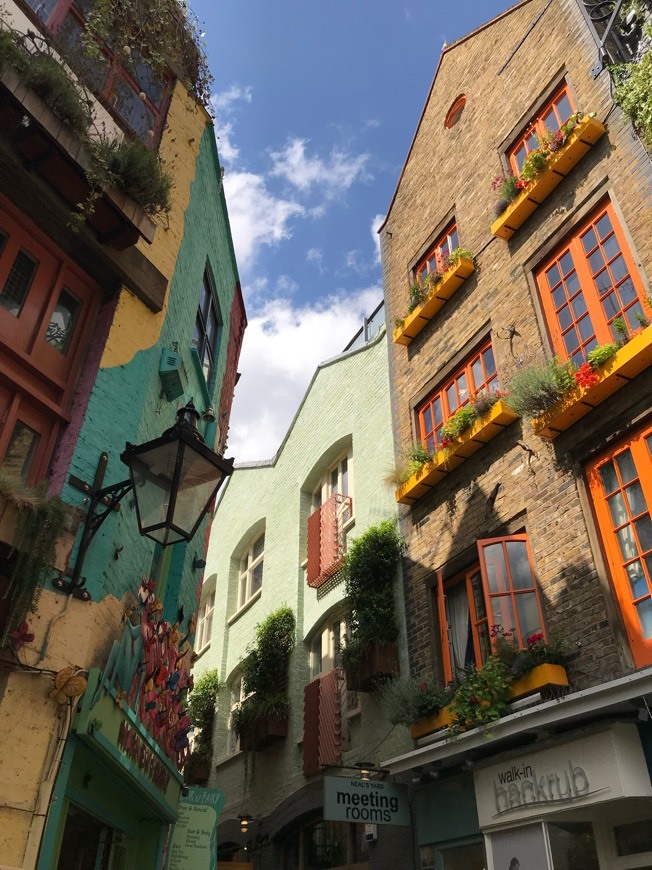 Lugar Neal's Yard